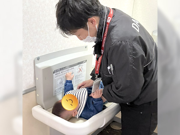 おむつ交換台